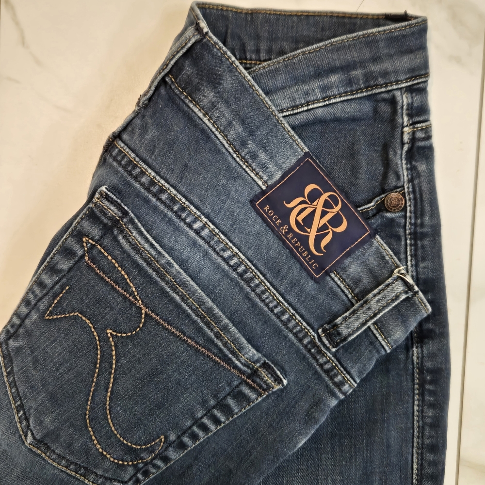 Rock & Republic Dark Wash Women's Boot Cut Jeans Size 10
